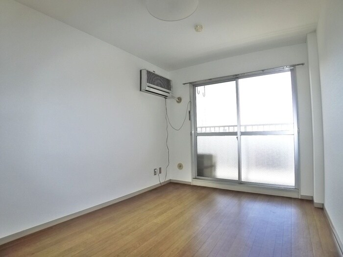 物件内観写真17　(居室)