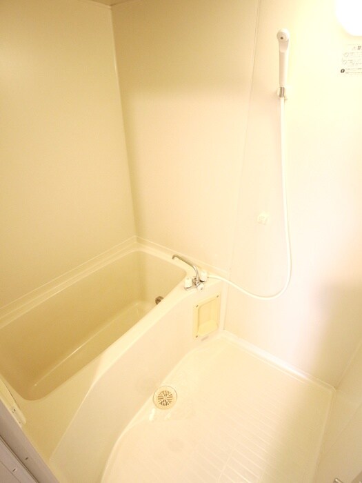 物件内観写真12　(バス／シャワールーム等)