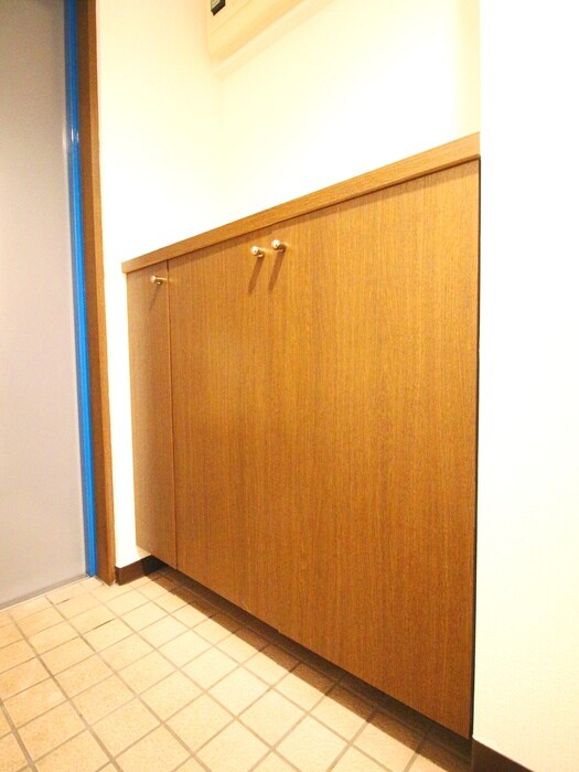 物件内観写真19　(靴箱)