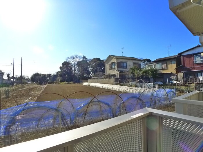 物件内観写真22　(室内からの展望)