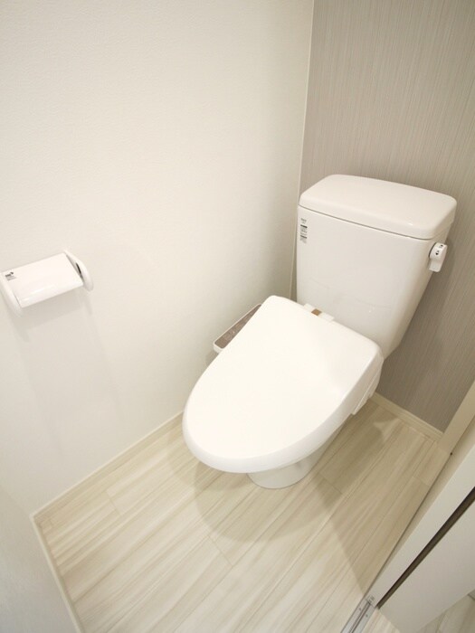 物件内観写真14　(トイレ)