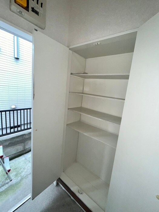 物件内観写真17　(靴箱)