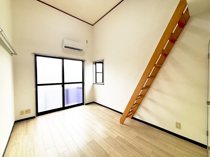 物件内観写真7　(居室)