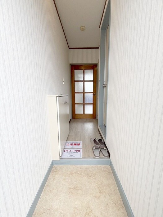 物件内観写真19　(玄関)