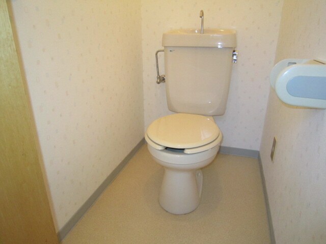 物件内観写真13　(トイレ)