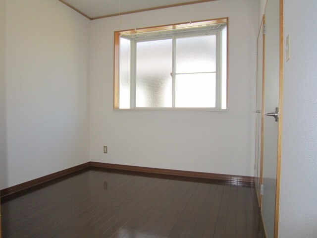 物件内観写真15　(居室)