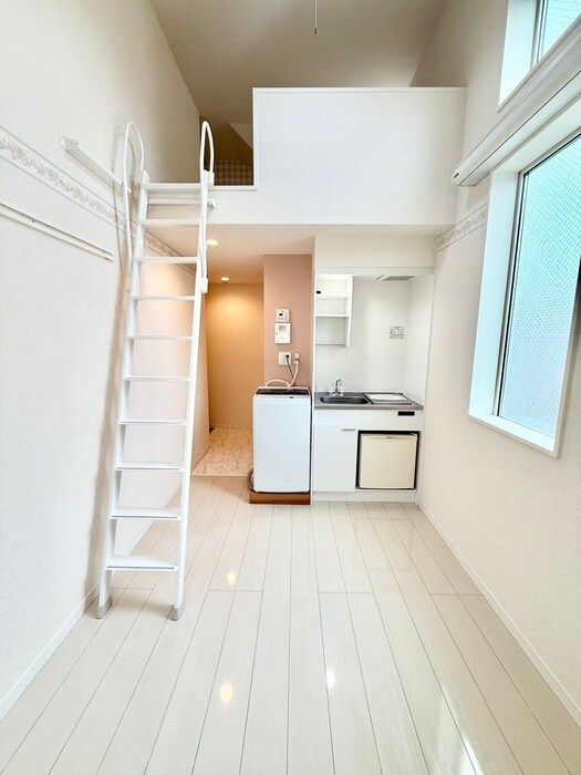 物件内観写真8　(居室)