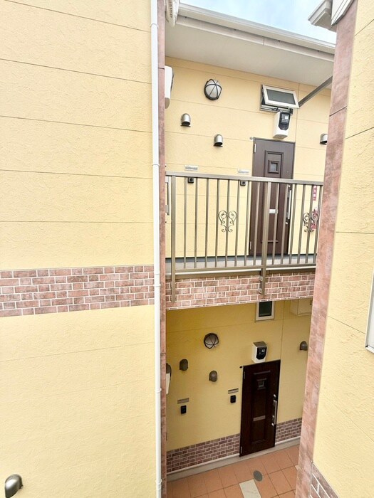 物件内観写真15　(室内からの展望)