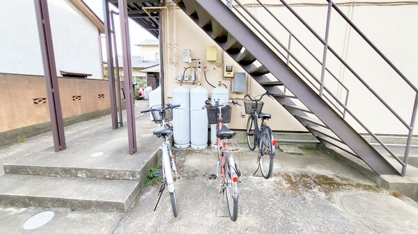 駐輪場