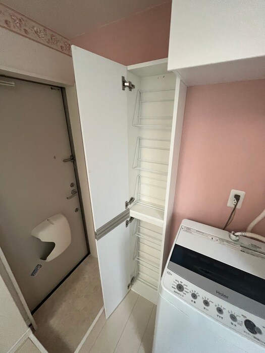 物件内観写真18　(靴箱)