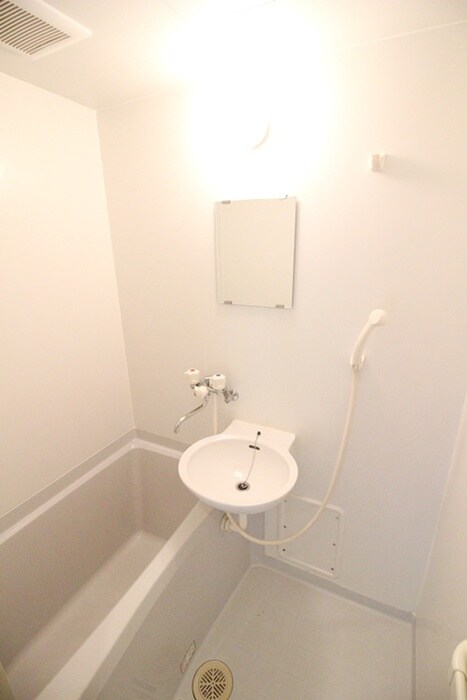 物件内観写真12　(バス／シャワールーム等)