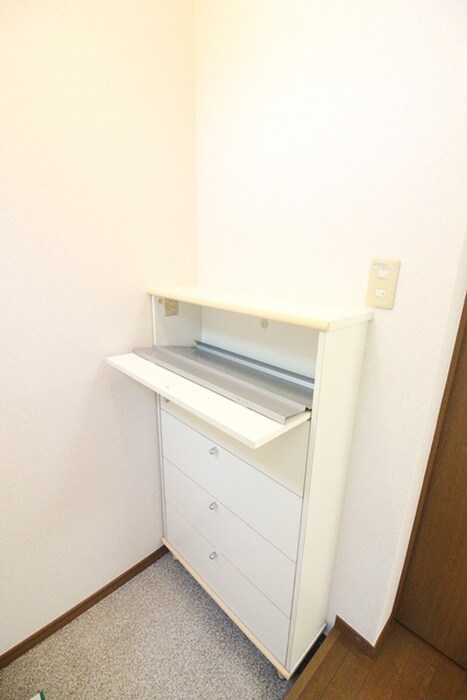 物件内観写真19　(靴箱)