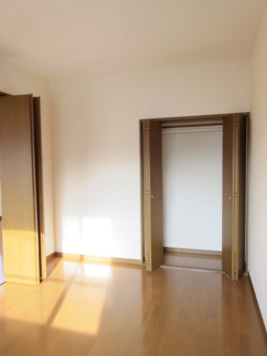 物件内観写真16　(居室)