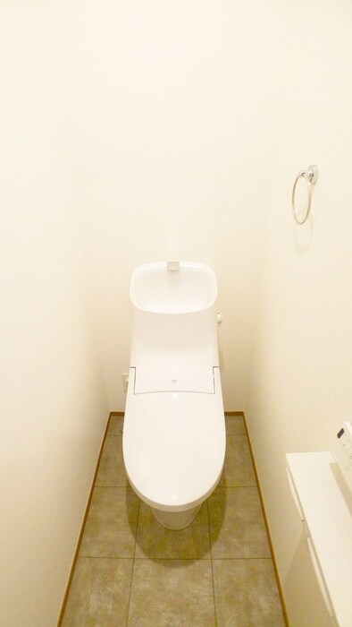 物件内観写真10　(トイレ)