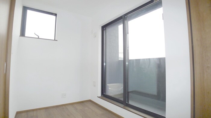 物件内観写真14　(居室)