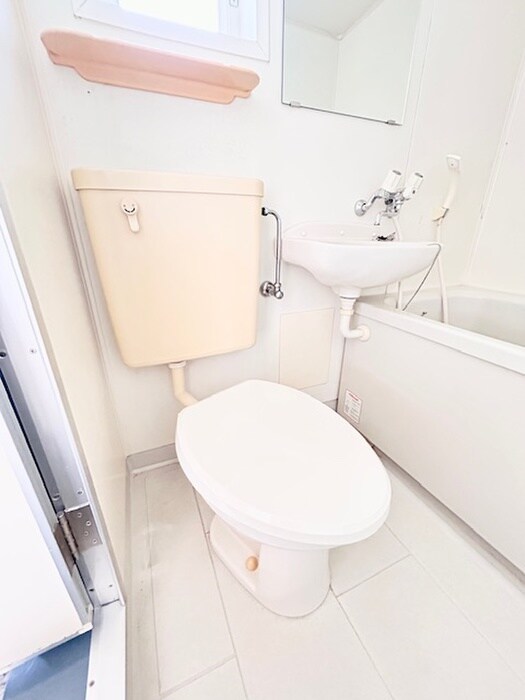 物件内観写真11　(トイレ)