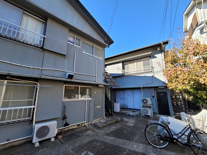 物件外観写真6　(駐輪場)