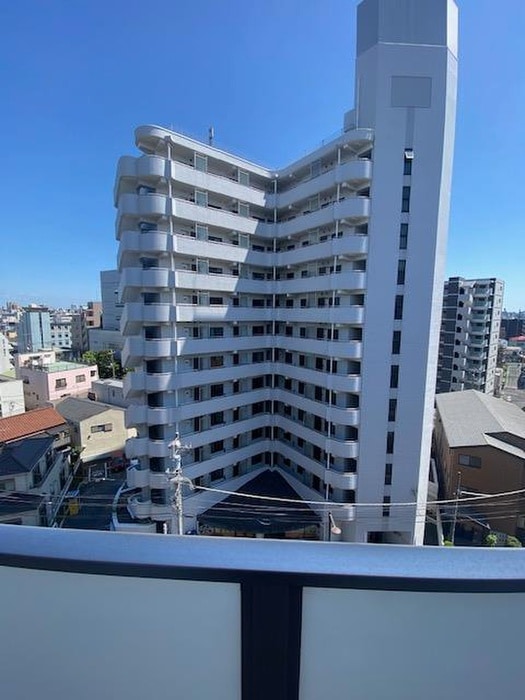 物件内観写真18　(室内からの展望)