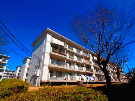 田園青葉台住宅団地12号棟(403)外観写真