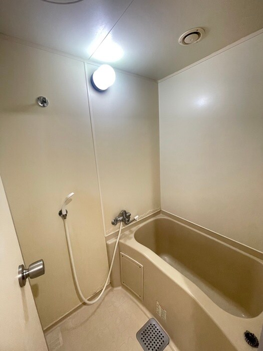 物件内観写真12　(バス／シャワールーム等)