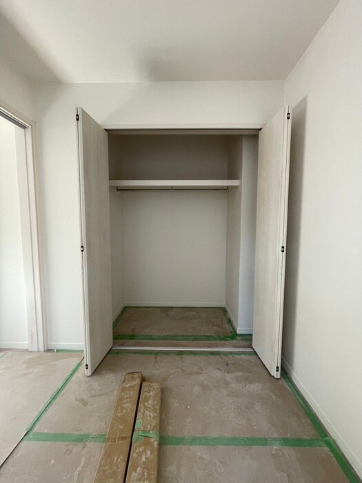 物件内観写真5　(収納)