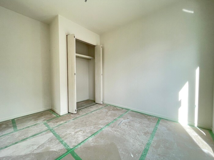 物件内観写真5　(居室)