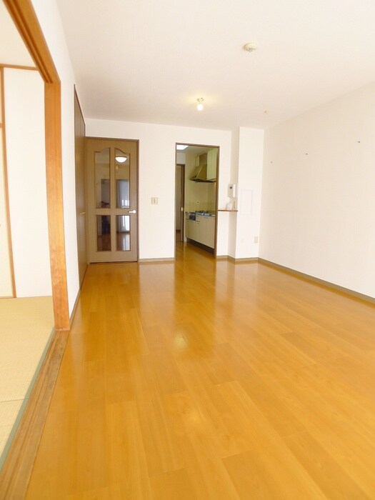 物件内観写真20　(居室)