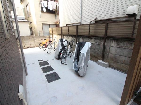 駐輪場