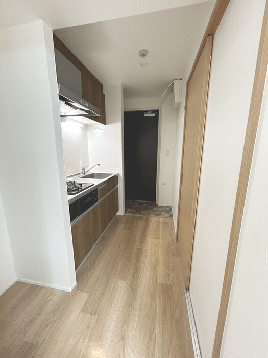 物件内観写真9　(廊下)