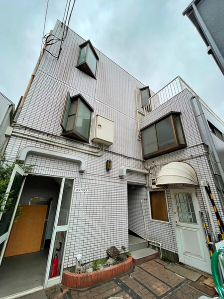 エスペラス外観写真