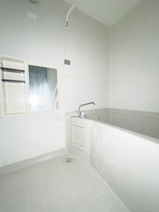 ＹＵＲＩＡのバス