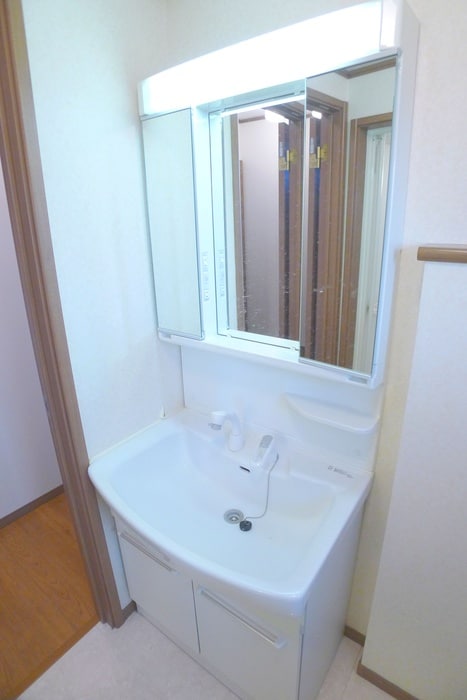 物件内観写真12　(洗面)