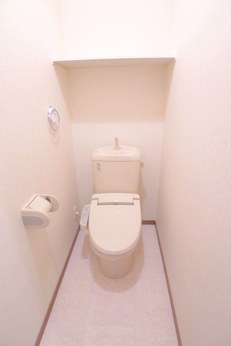 物件内観写真15　(トイレ)