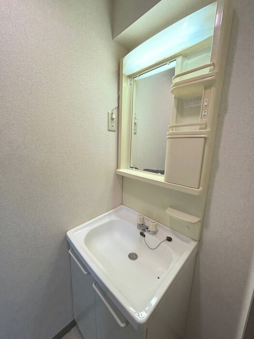 物件内観写真13　(洗面)