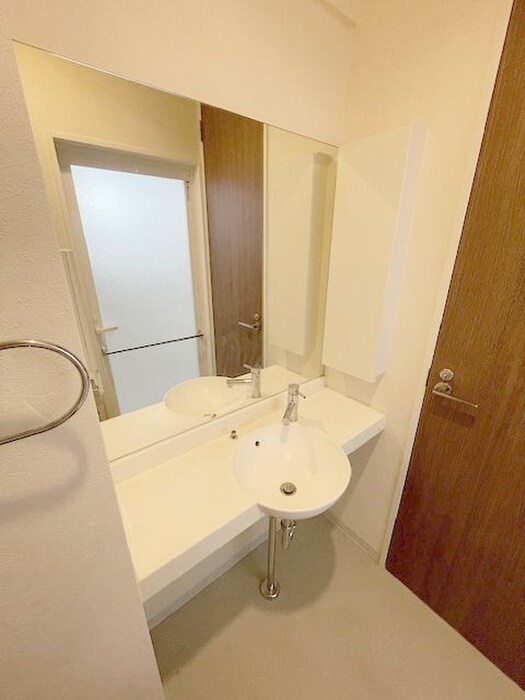 物件内観写真11　(洗面)
