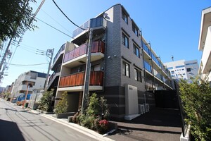 四谷三丁目ｽﾃｰｼｮﾝﾚｼﾞﾃﾞﾝｽ外観写真