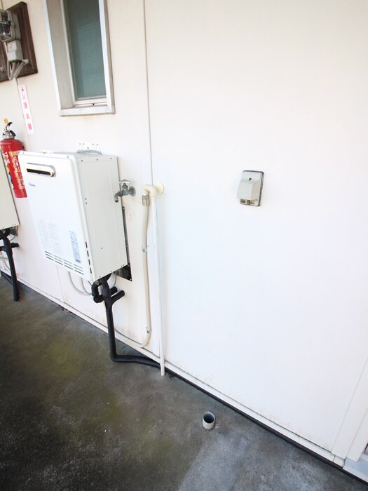 物件内観写真7　(洗濯機置場)