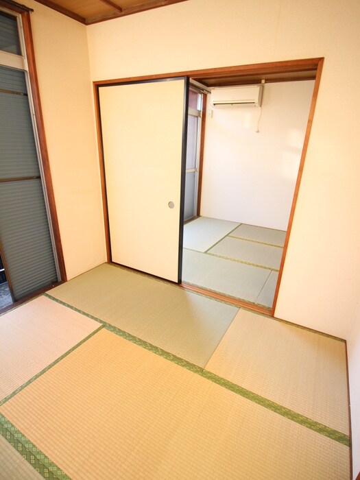 物件内観写真9　(居室)