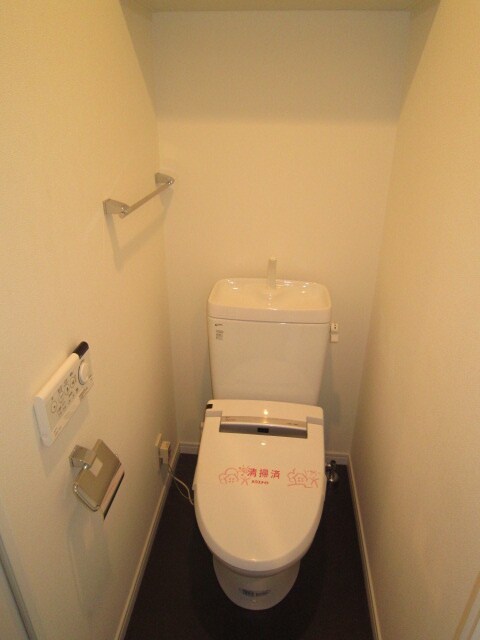 物件内観写真10　(トイレ)