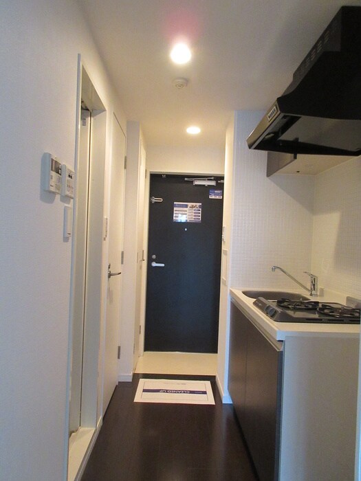 物件内観写真19　(廊下)