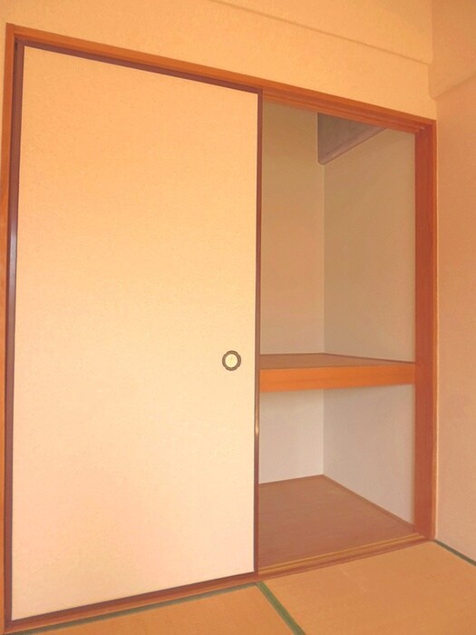 物件内観写真9　(収納)