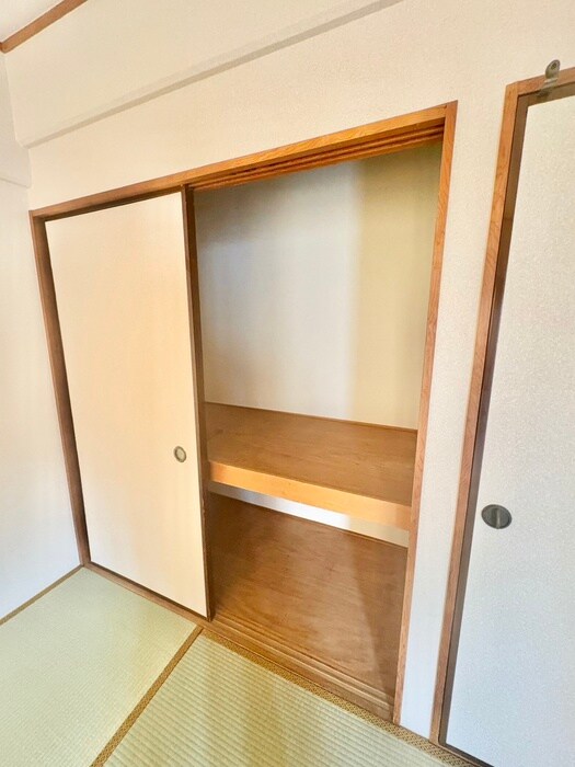 物件内観写真11　(収納)