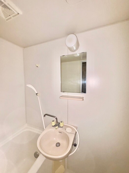 物件内観写真17　(洗面)