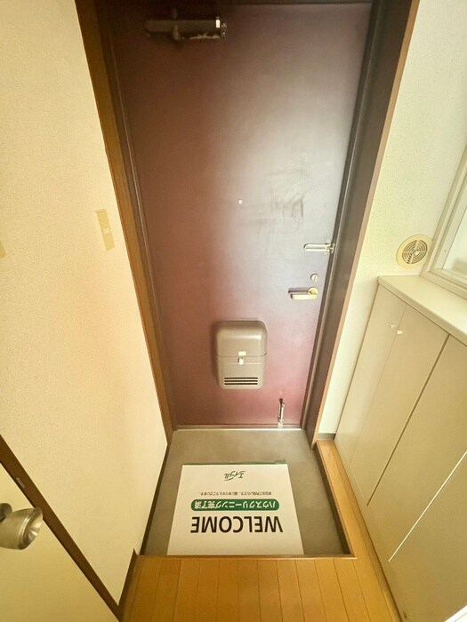 物件内観写真21　(玄関)