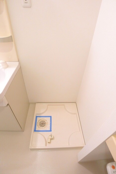 物件内観写真19　(洗濯機置場)