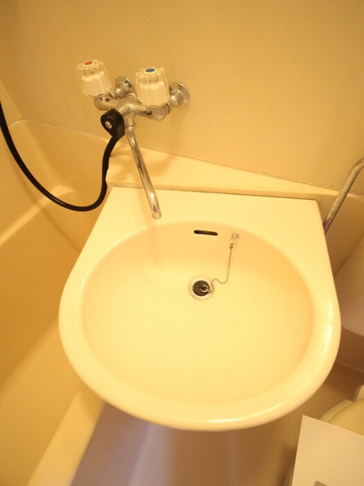 物件内観写真16　(洗面)