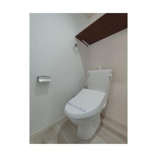 物件内観写真13　(トイレ)