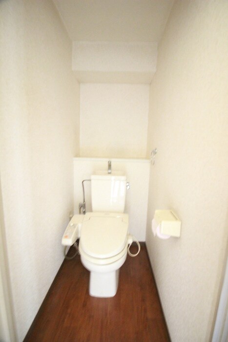 物件内観写真10　(トイレ)