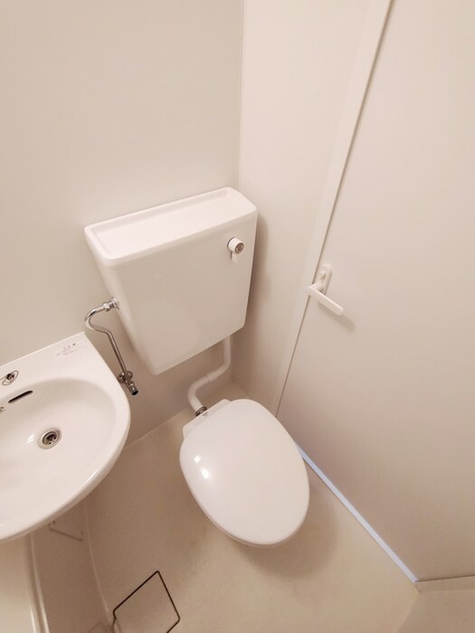 物件内観写真11　(トイレ)