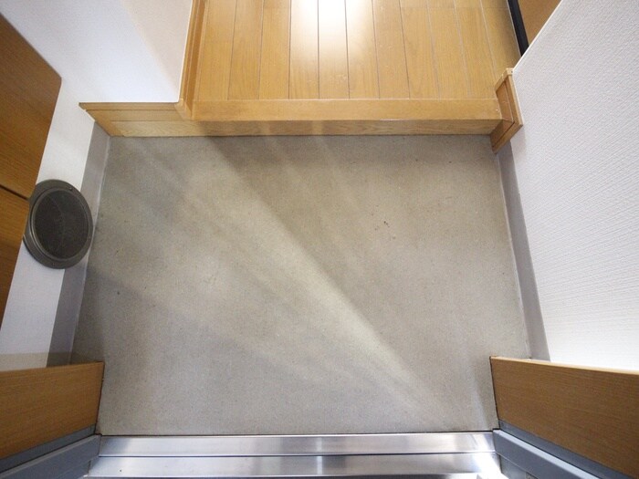 物件内観写真20　(玄関)